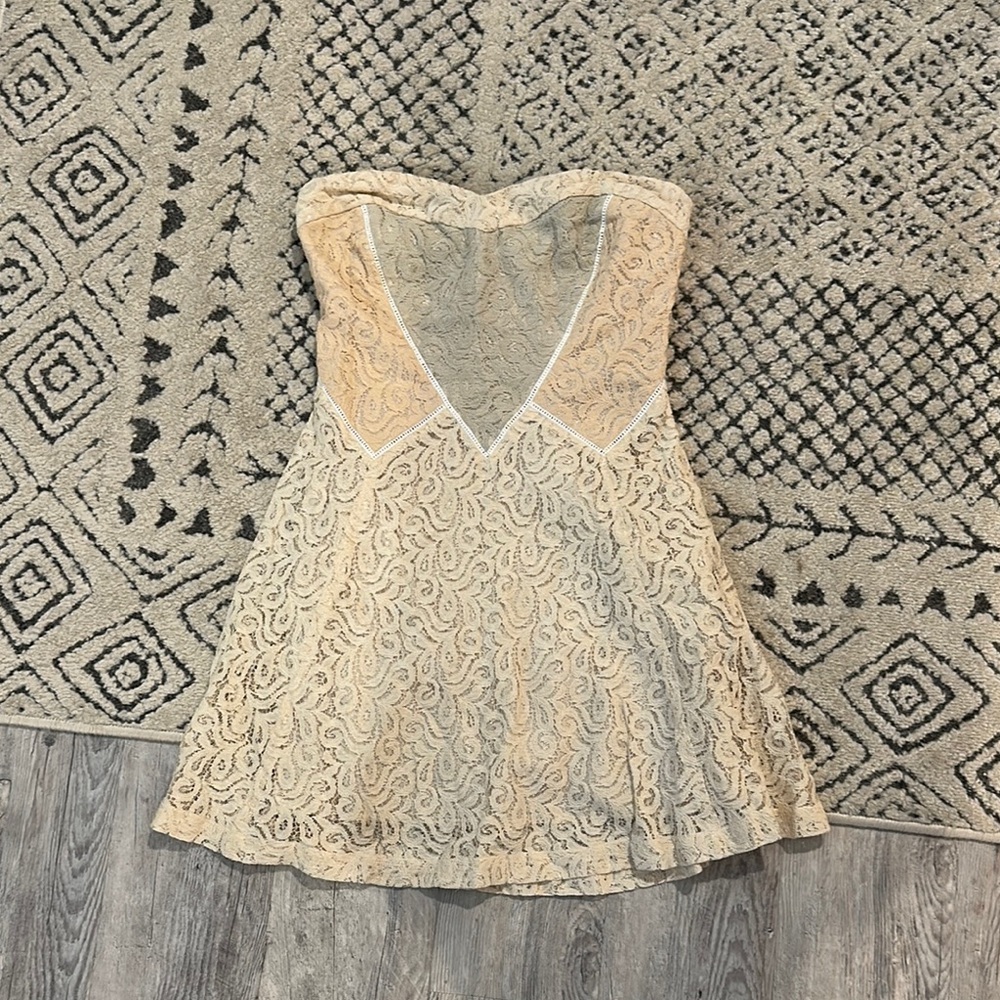 Kimchi Blue Lace Mini Dress in Cream and Tan